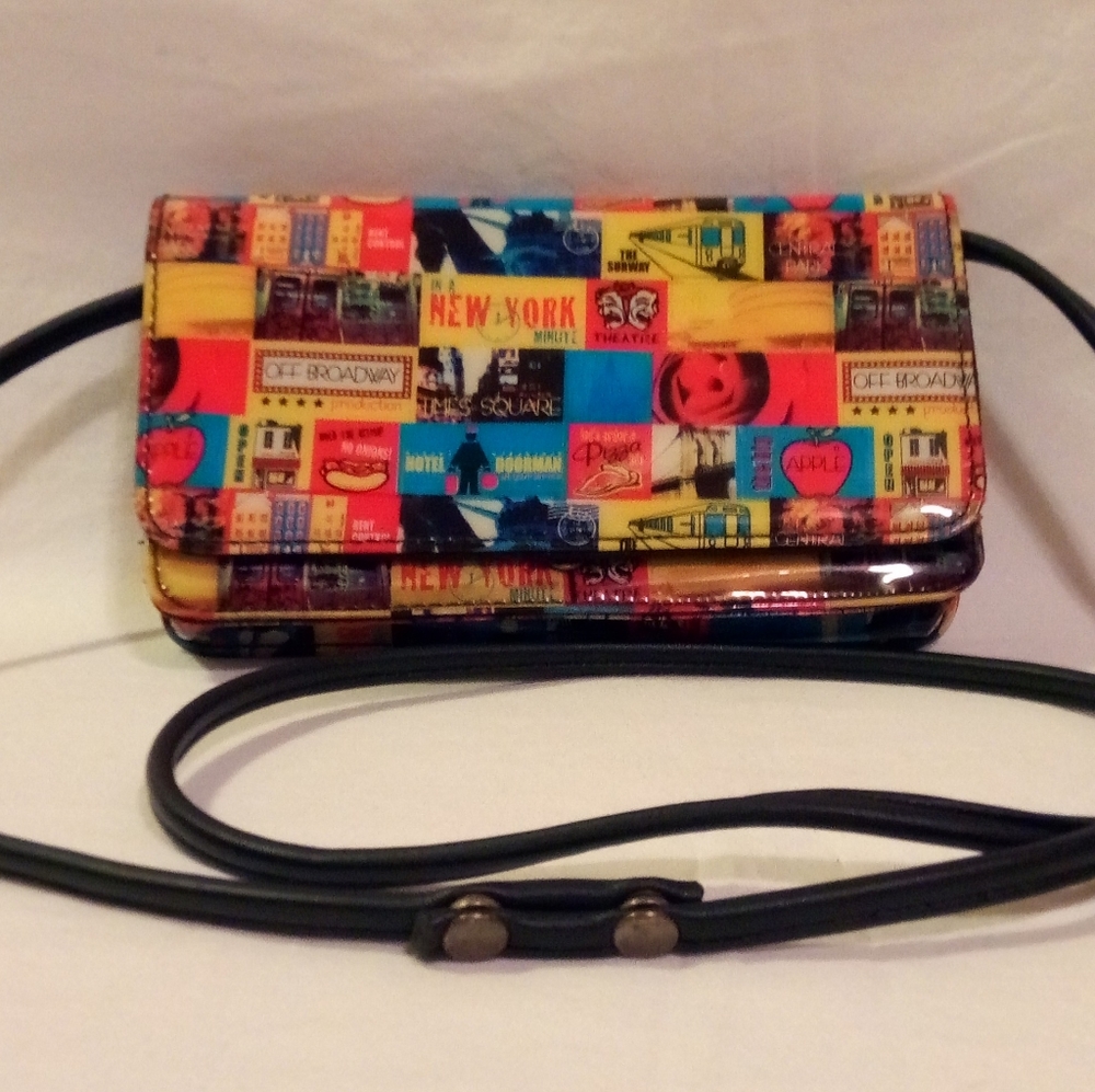 Relic Brand NYC Glossy Print Crossbody Bag